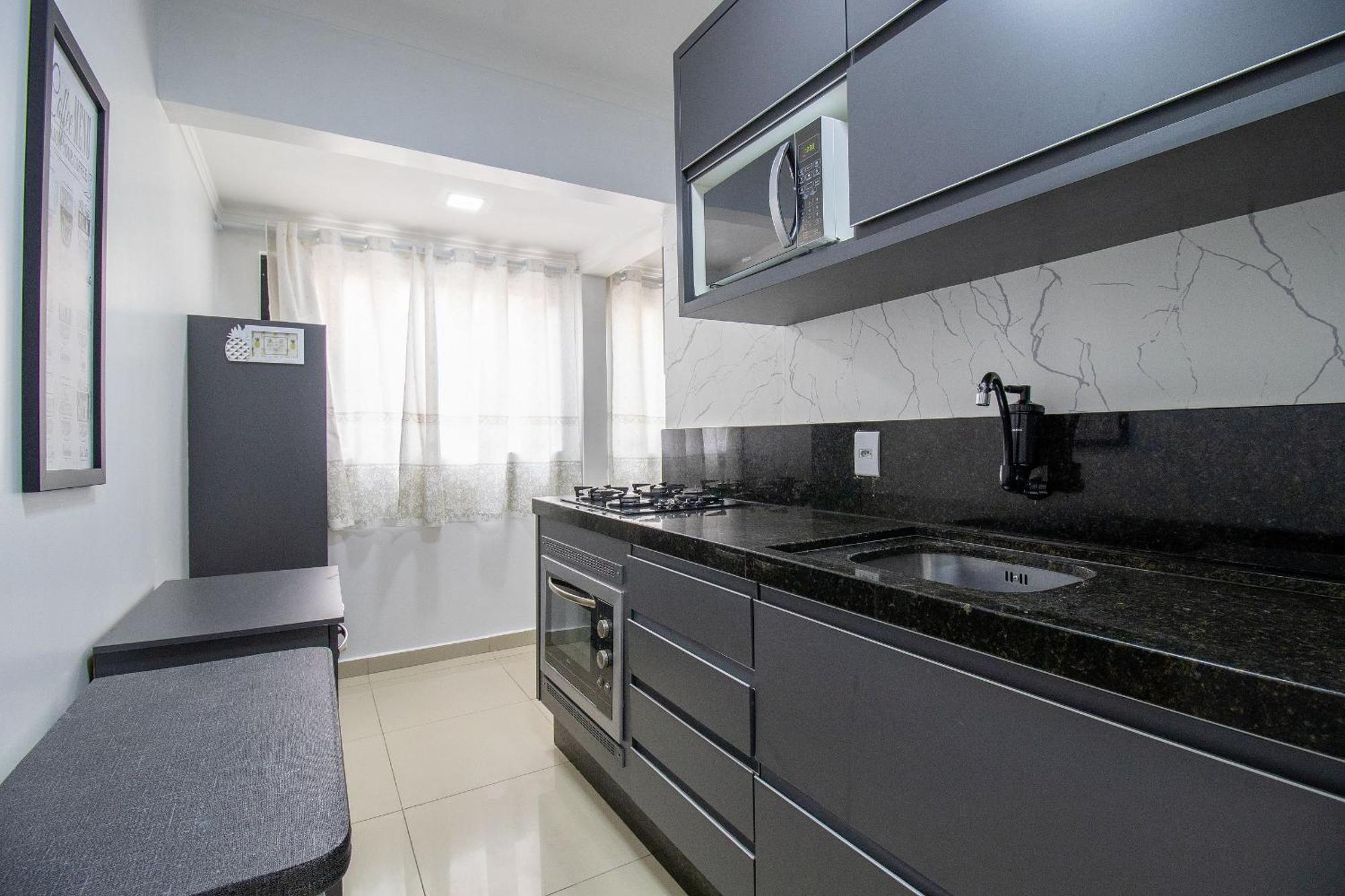شقة Bk34 - 2 Dorm Climatizados, Prox Calcadao, Garagem Balneário Camboriú المظهر الخارجي الصورة